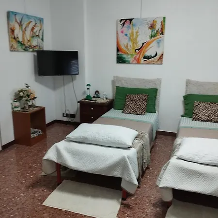 Casa D Arte Mary * Rome