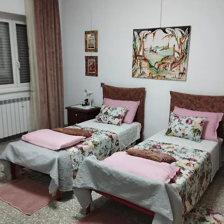Apartment Casa D Arte Mary Rome